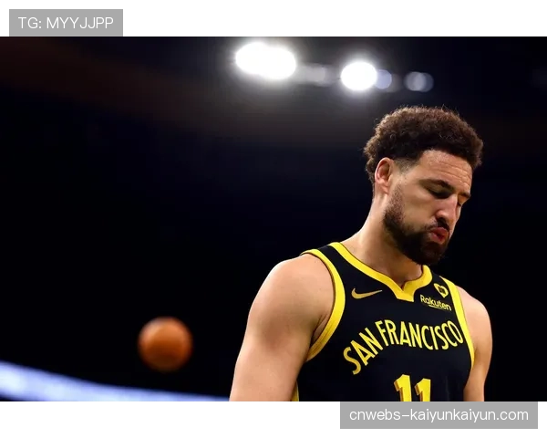 勇士主场大胜凯尔特人，库里三分12中8砍下41分锁定西部第三